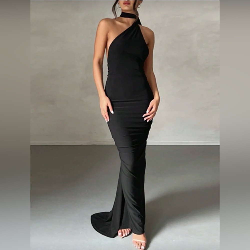 Black Ruched Backless Evening Dress - Picture 3 of 4